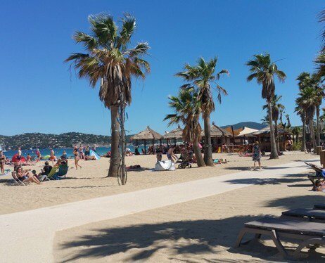 plage camping port grimaud